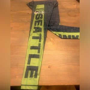NFL GEAR Seattle Seahawks leggings size L
